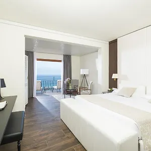 https://santa-marta-lloret-de-mar.topcostabravahotels.com